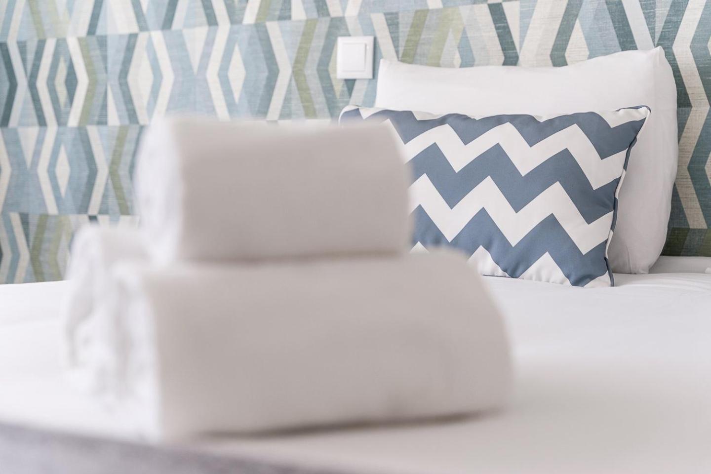 Guestready - Geometric Dawn In Вила ду Конде Екстериор снимка